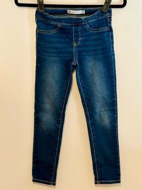 Levi's Pull On Jeggings